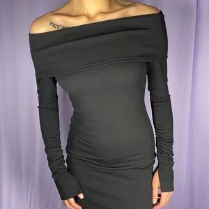 PrettyLittleThing Black Off-the-Shoulder Maxi Dress | Elegant Bodycon | Size 0